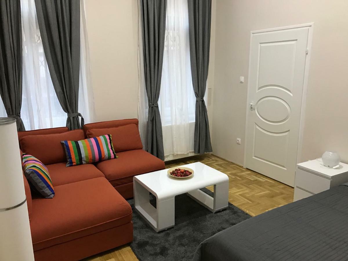 Lovely Studio Near To Danube Riverside Budapeste Exterior foto